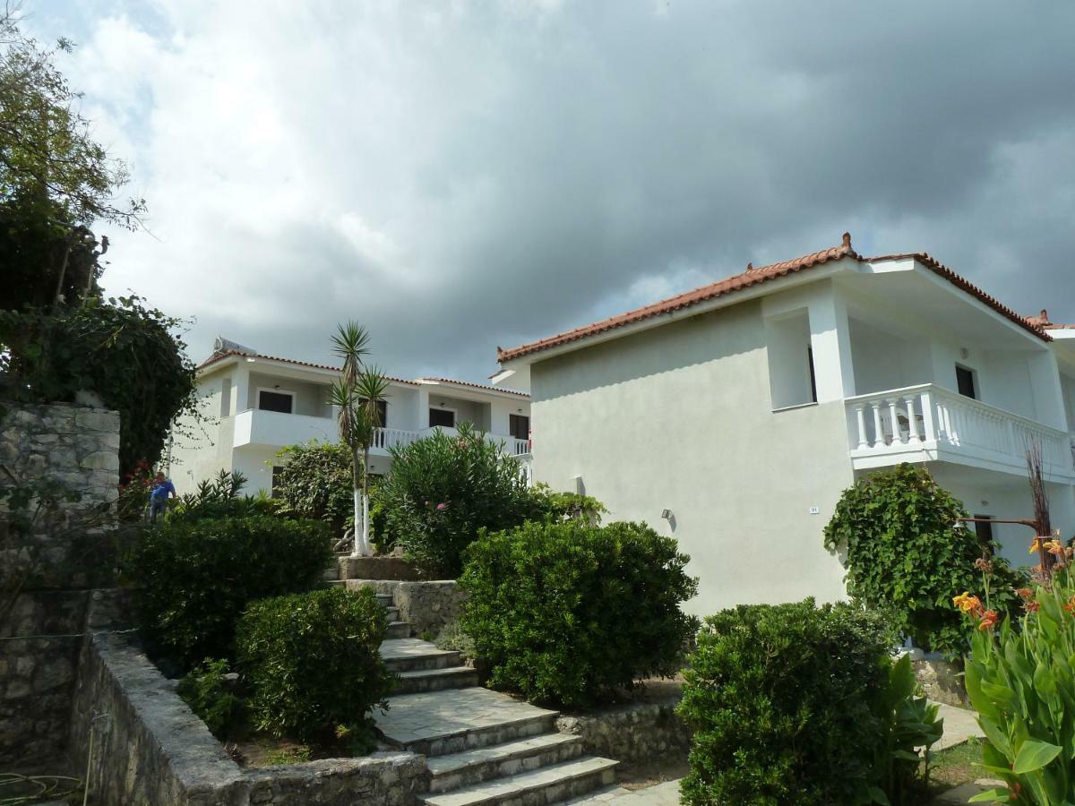 Diomare Villas Kypseli Exterior photo